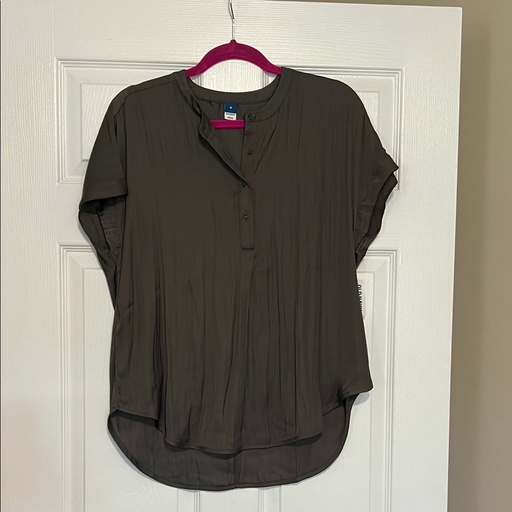 Old Navy satin blouse